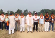 रौतहट जिल्ला को बौधिमाई नगर पालिका सरमुज्वा ८ स्थित रहेको गुजरामाई मंदिर को फिल्ड मा दोस्रो दिन खेल